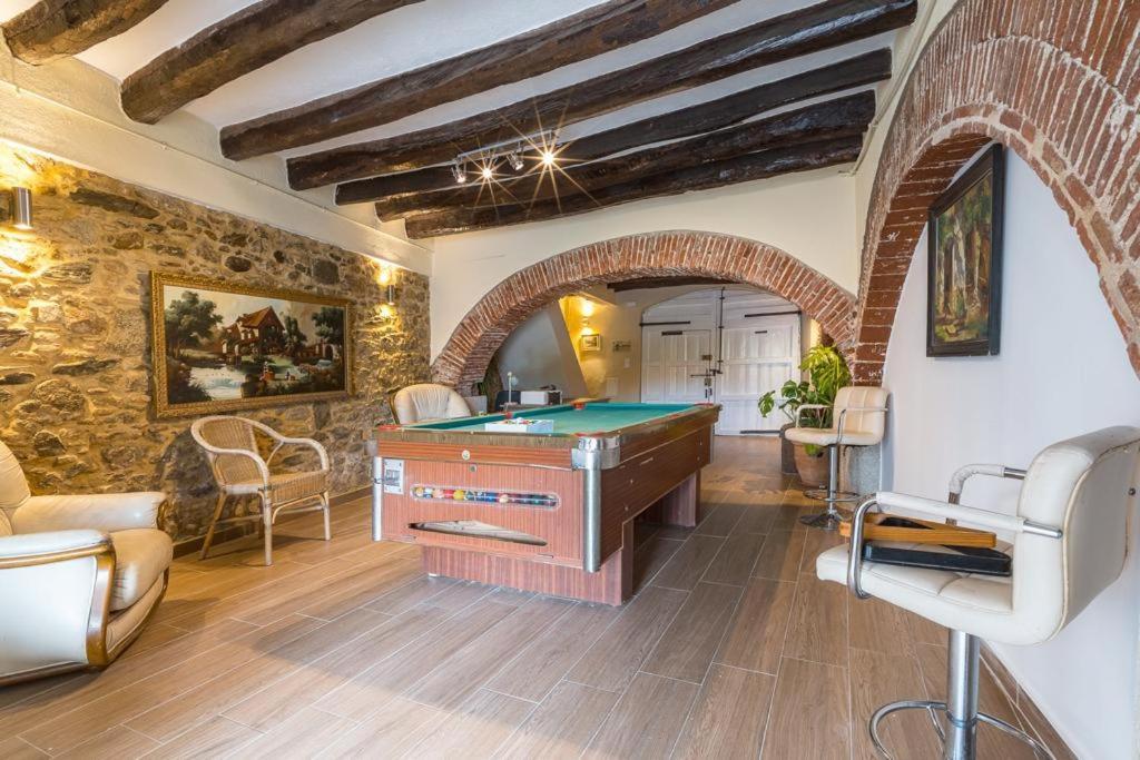 Newly Renovated Large Villa With Garden Castello  D'Empuries Exterior foto